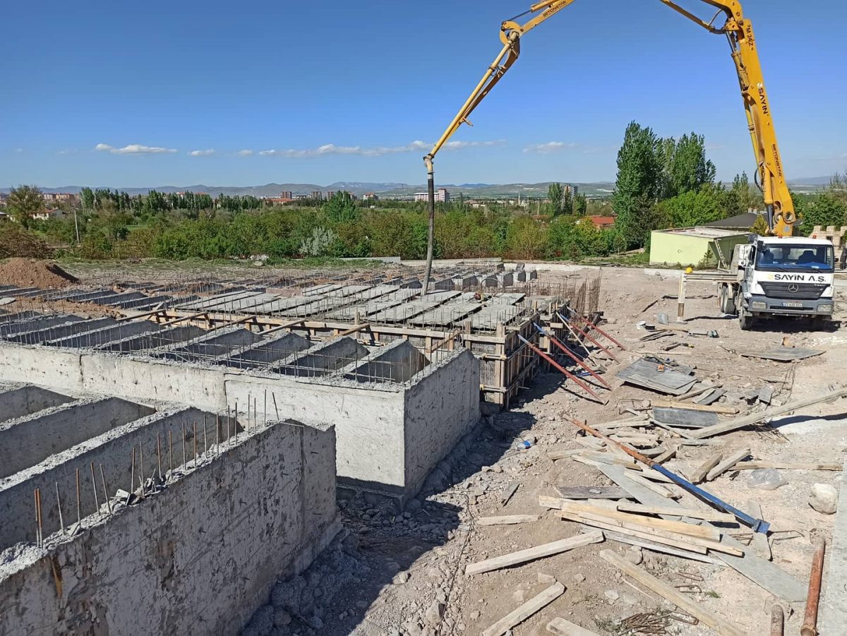 Yumurtalık İnşaat Betoncusu